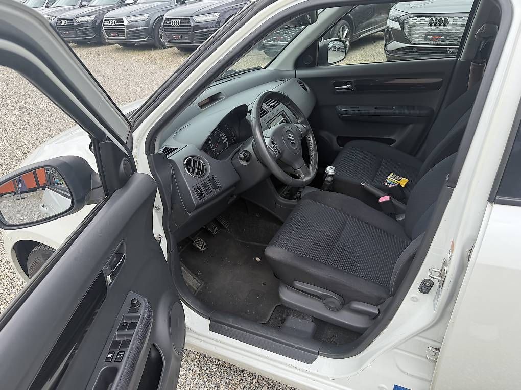 Autos:  Suzuki Swift 1.3 Navigation .Klima   – Gebraucht aus Winterthur von Sinoregi 9
