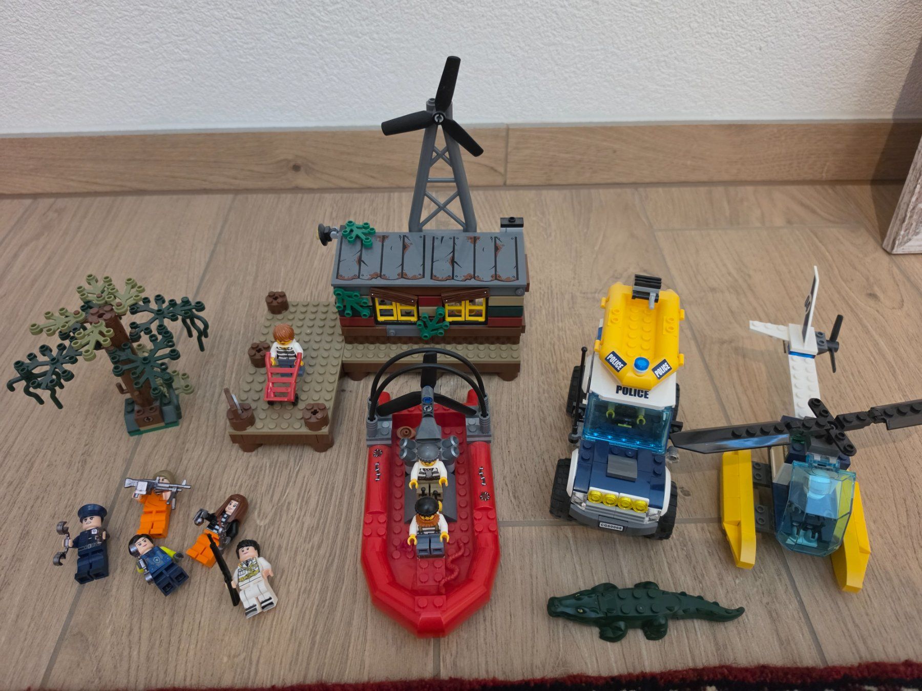 Lego Kit di costruzioni: LEGO Bandit Hideout – Nuovo (secondo la descrizione) da Le Locle venduto da vri_c59x