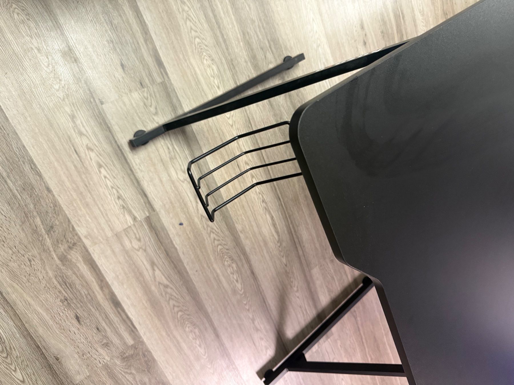 Tavoli: Huzaro Hero 1.8 Gamingtisch – Usato da Fehraltorf venduto da dai_rth8 2