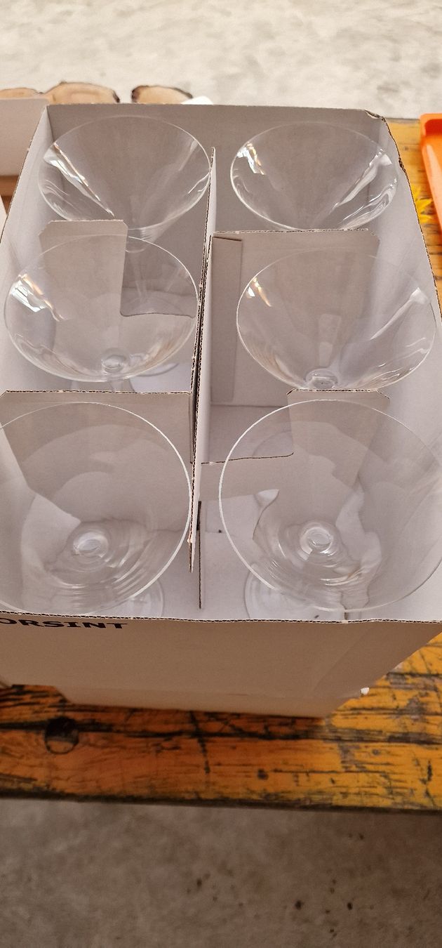 Bicchieri: 6 Stk. Martini Gläser, Cocktailgläser – Usato da Roggliswil venduto da Bluro90 2