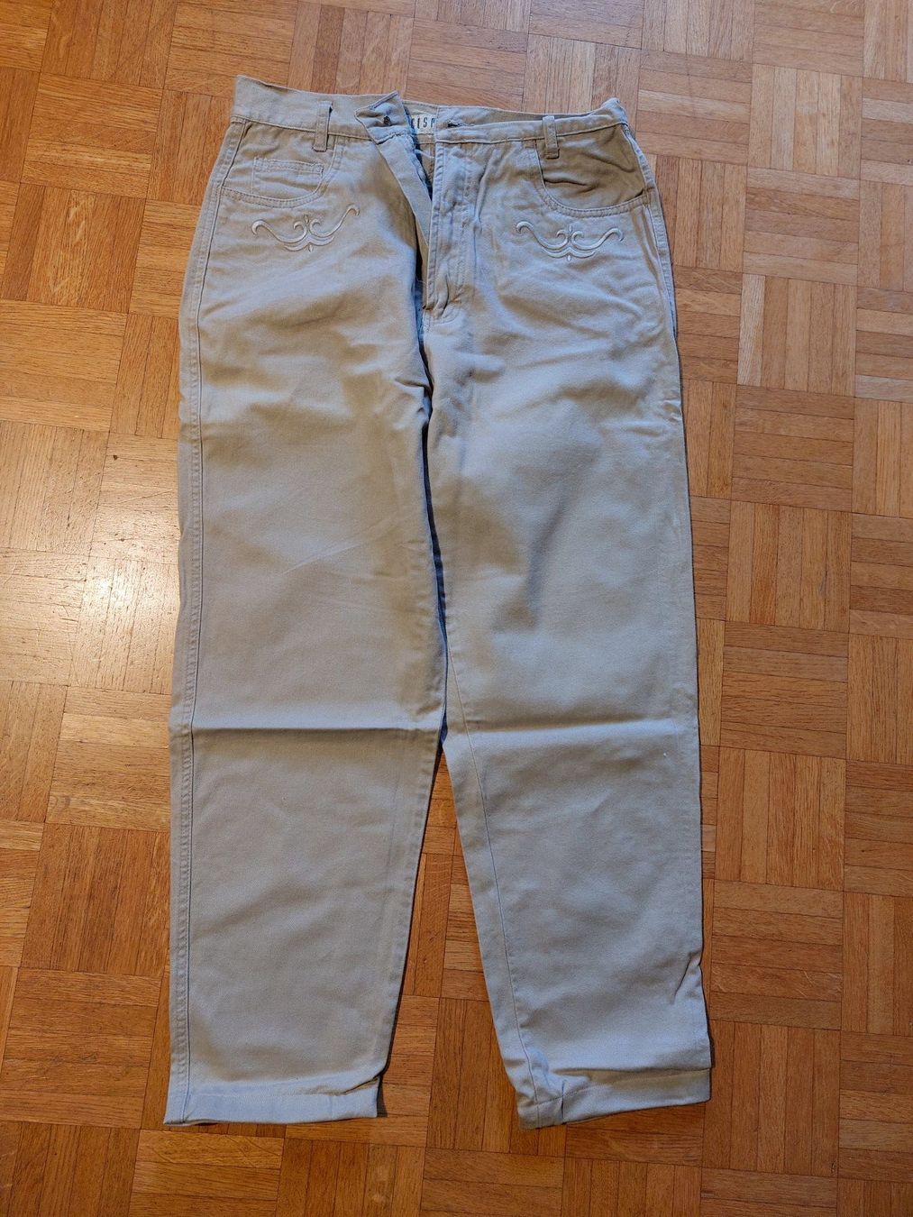 Jeans: schöne Hose / Jeans, Grösse 42, beige/sand – Usato da Escholzmatt venduto da Stern777