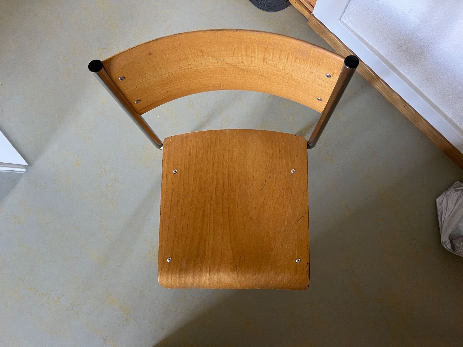 Sedie: Mesa Stuhl (Studentin 71, 315) – Usato da Zürich venduto da Martinpescador 1