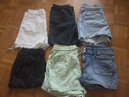 Kurze Hosen und Hot-Pants Gr. 40