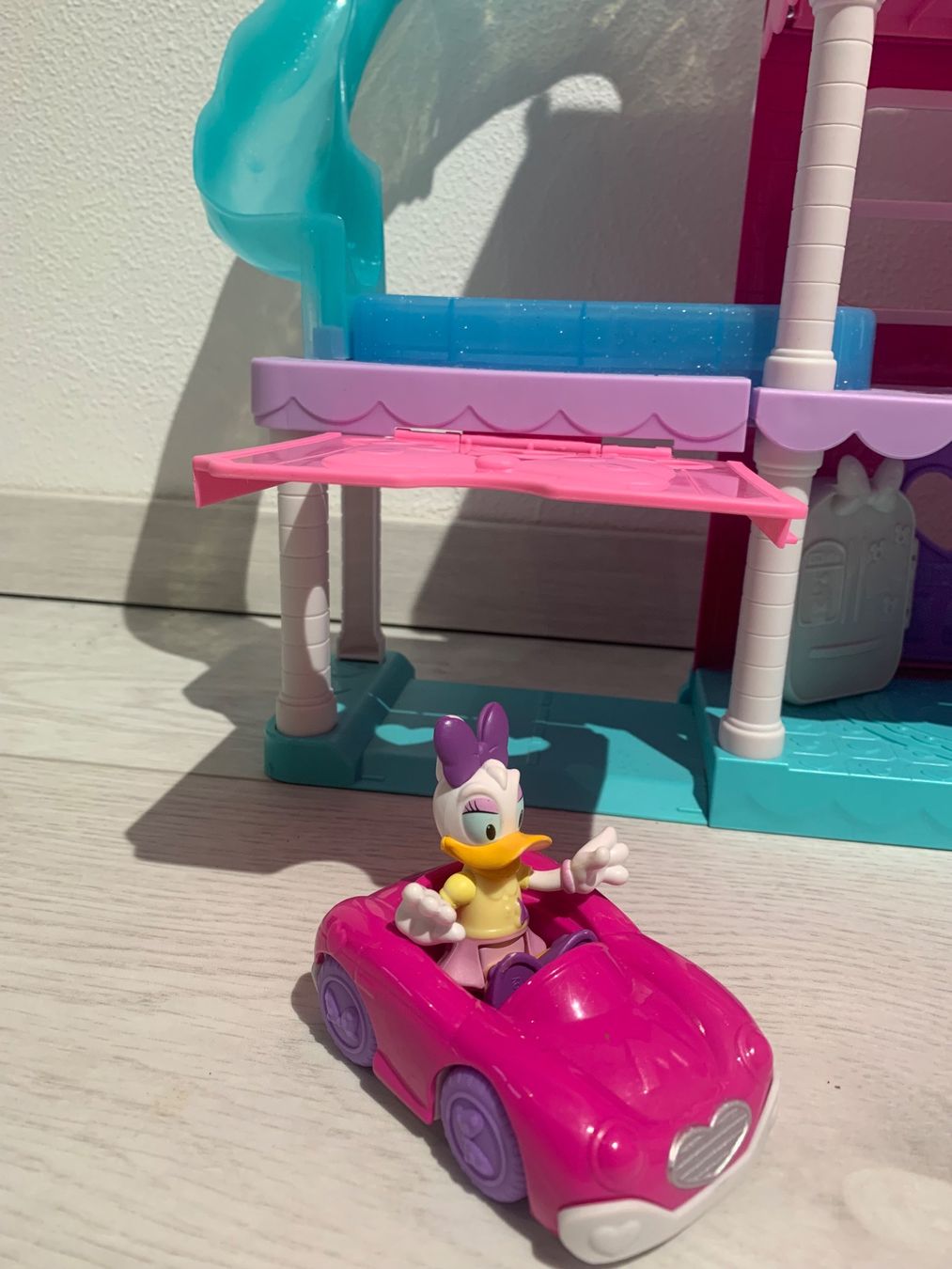 Spielzeuge: Minnie Mouse Haus mit Licht und Ton – Gebraucht aus Faoug von Rbamby 5