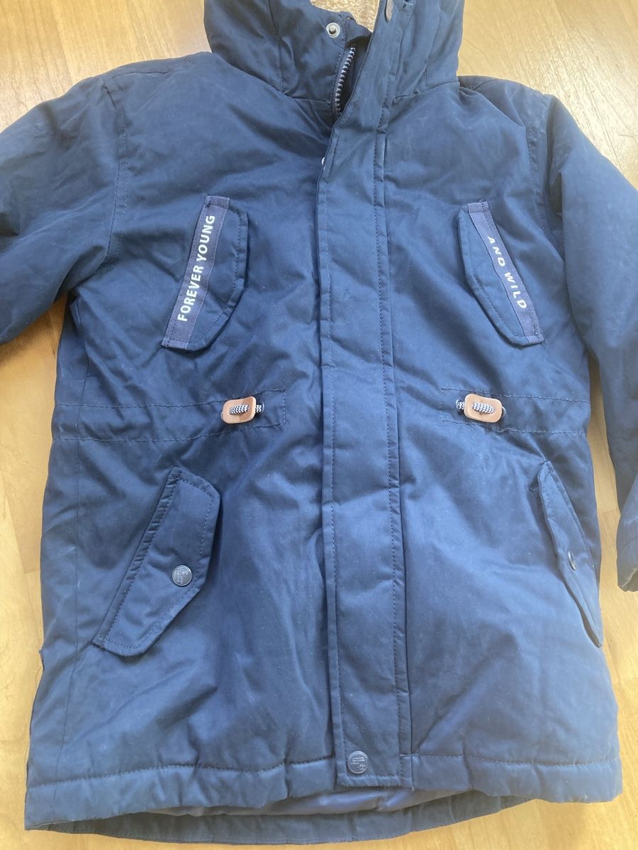 Jacken: Winterjacke, Marke Sfera, Grösse 122-128 cm – Gebraucht aus Jona von rahelg83 1