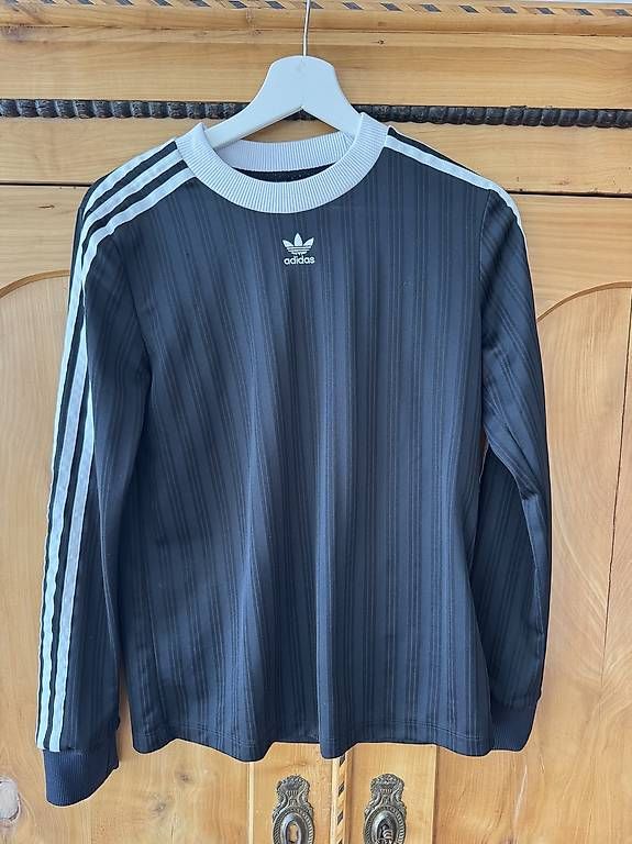 Adidas Maglioni & Felpe: Cooler Adidas Pullover/ Shirt – Usato da St. Gallen venduto da sch_t97h 1