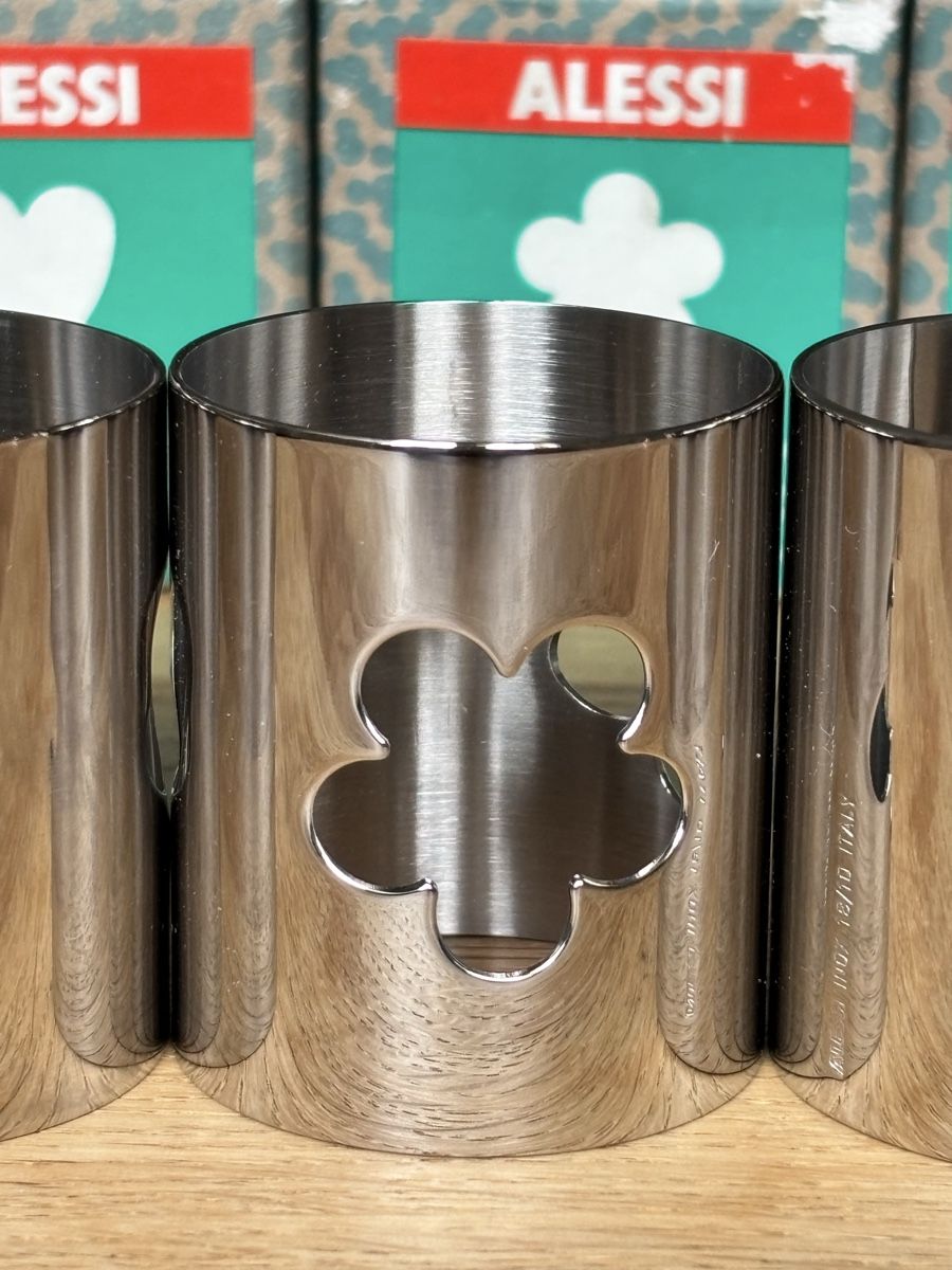 Alessi Altro in Decorazioni & Accessori: Alessi  Serviettenringe – Nuovo (secondo la descrizione) da Würenlos venduto da Ashley24 4