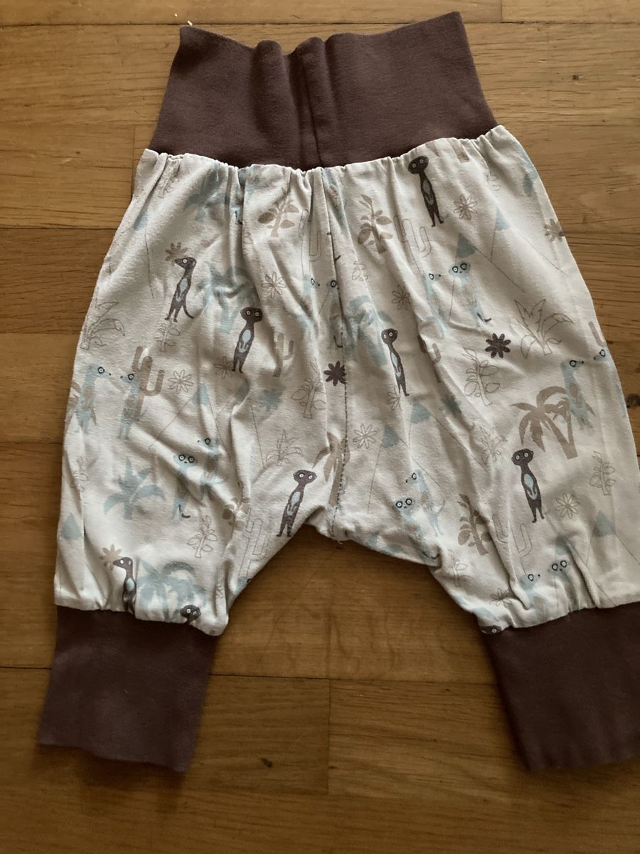Pantaloni: Süsse Pumphose 56/62 – Usato da Weinfelden venduto da sab_s5d9 1