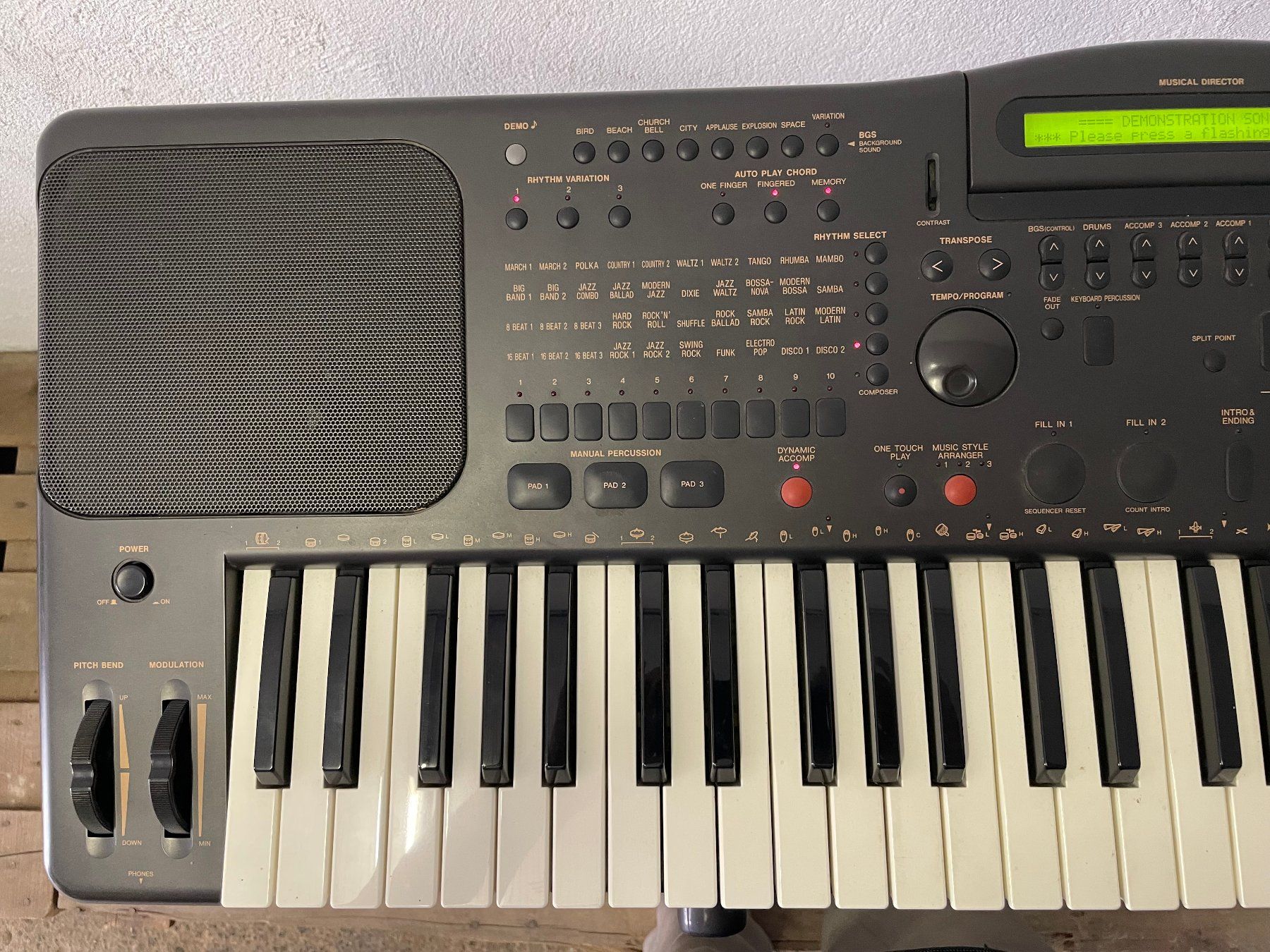 Technics Strumenti musicali: Technics KN 1000 Keyboard – Usato da La Croix (Lutry) venduto da netrajet 1