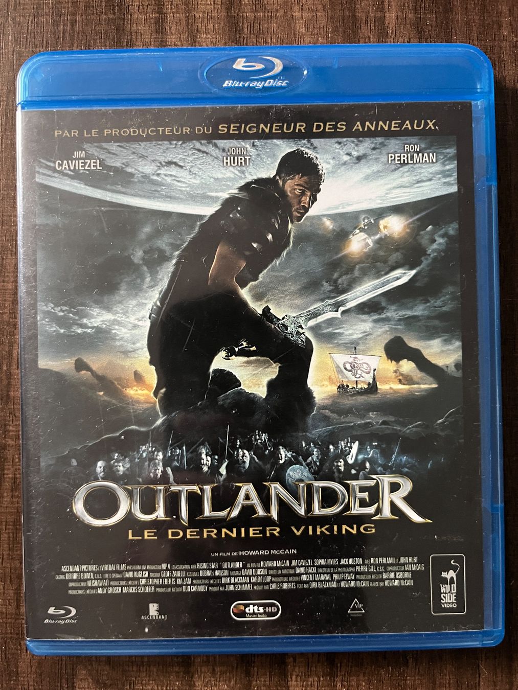 Tutti i DVDs: Outlander - le dernier Viking Blu-ray – Nuovo (secondo la descrizione) da Sierre venduto da black.box