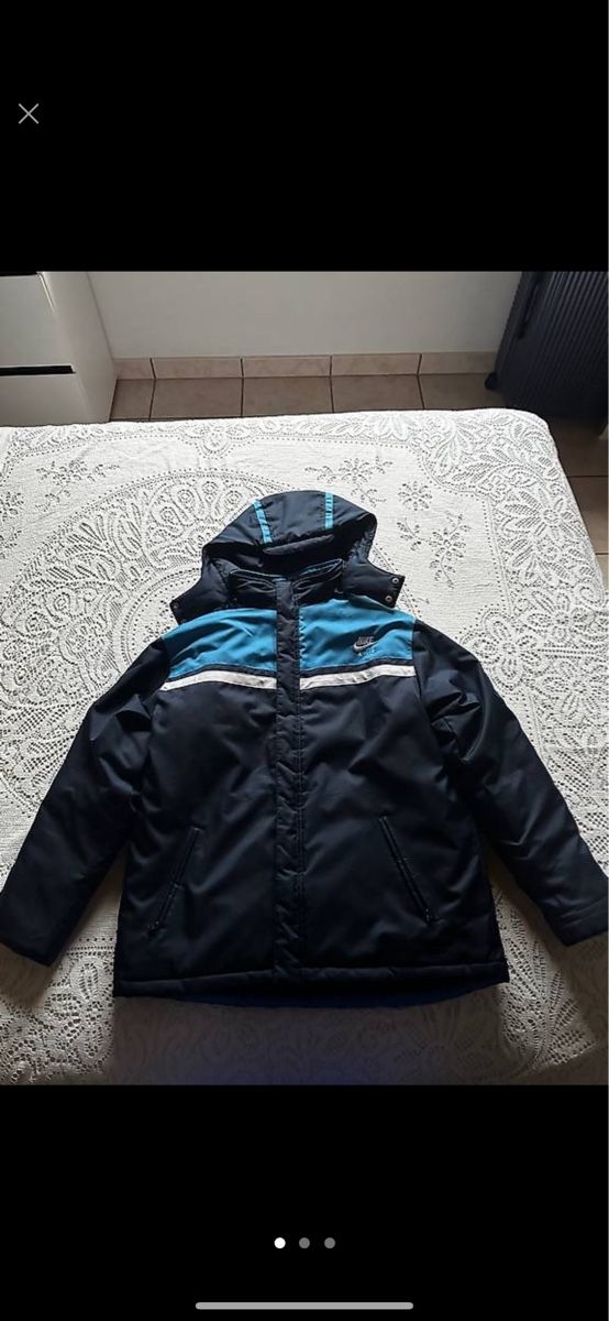 Giacche: Giacca invernale Nike Air – Usato da S. Antonino venduto da jon_z87r