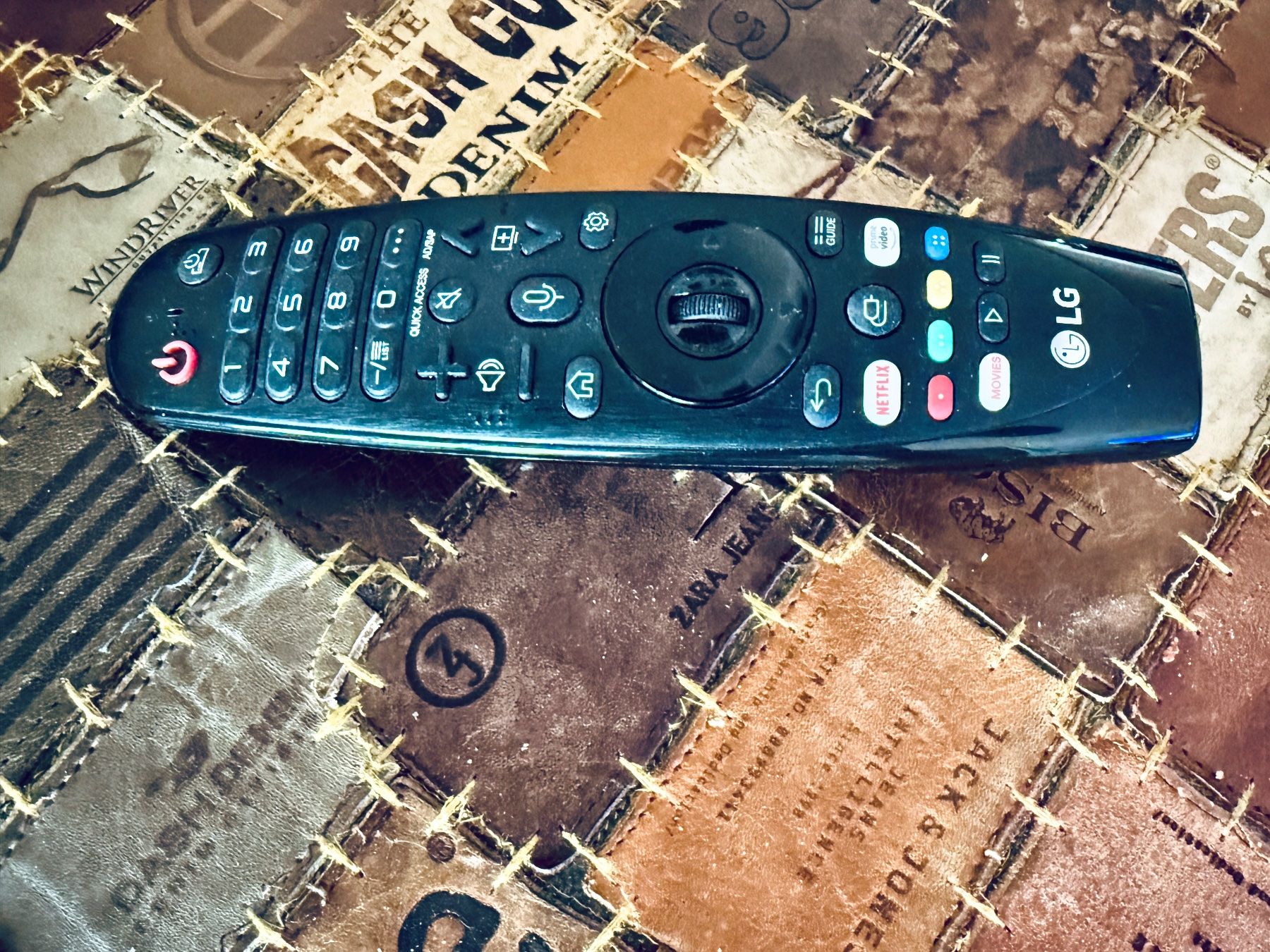 LG Fernseher: LG OLED65C9PLA – Defekt aus Niederrohrdorf von AlitaYoko 8