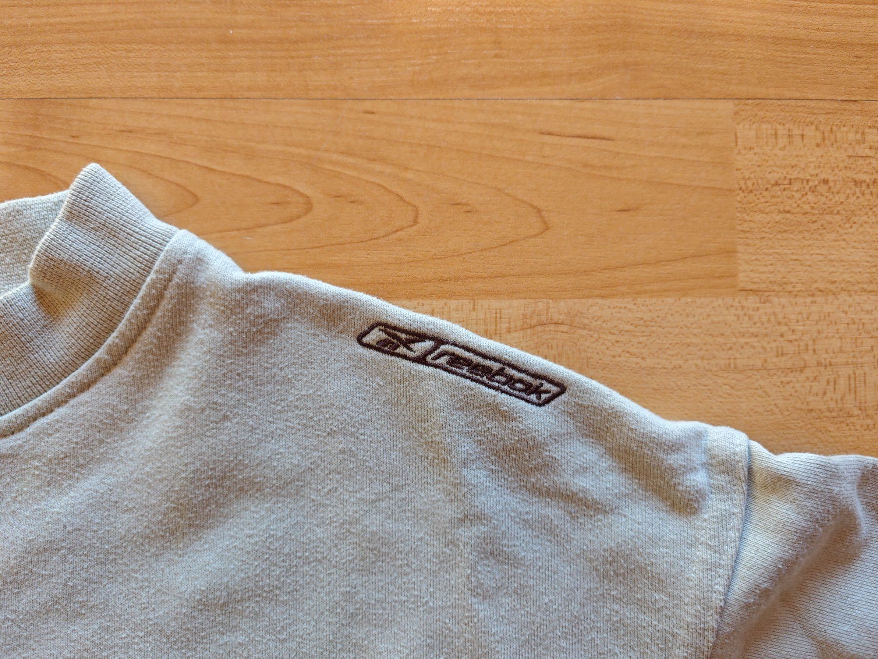 Maglioni & Felpe: Vintage Reebok Sweater – Usato da Sörenberg venduto da bol_8lfr 1
