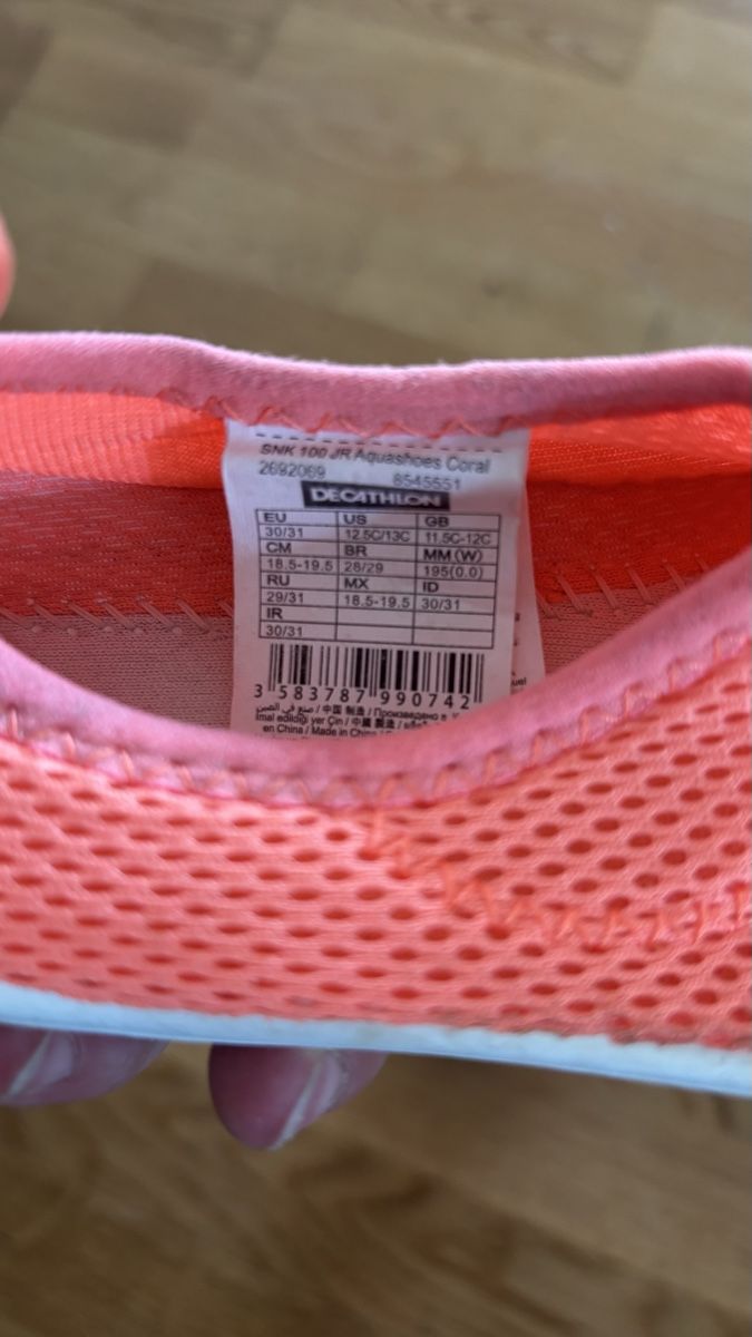 Decathlon Scarpe per ragazzi: Badeschuhe Gr. 30/31 – Usato da Wetzikon ZH venduto da pinkilady44 2