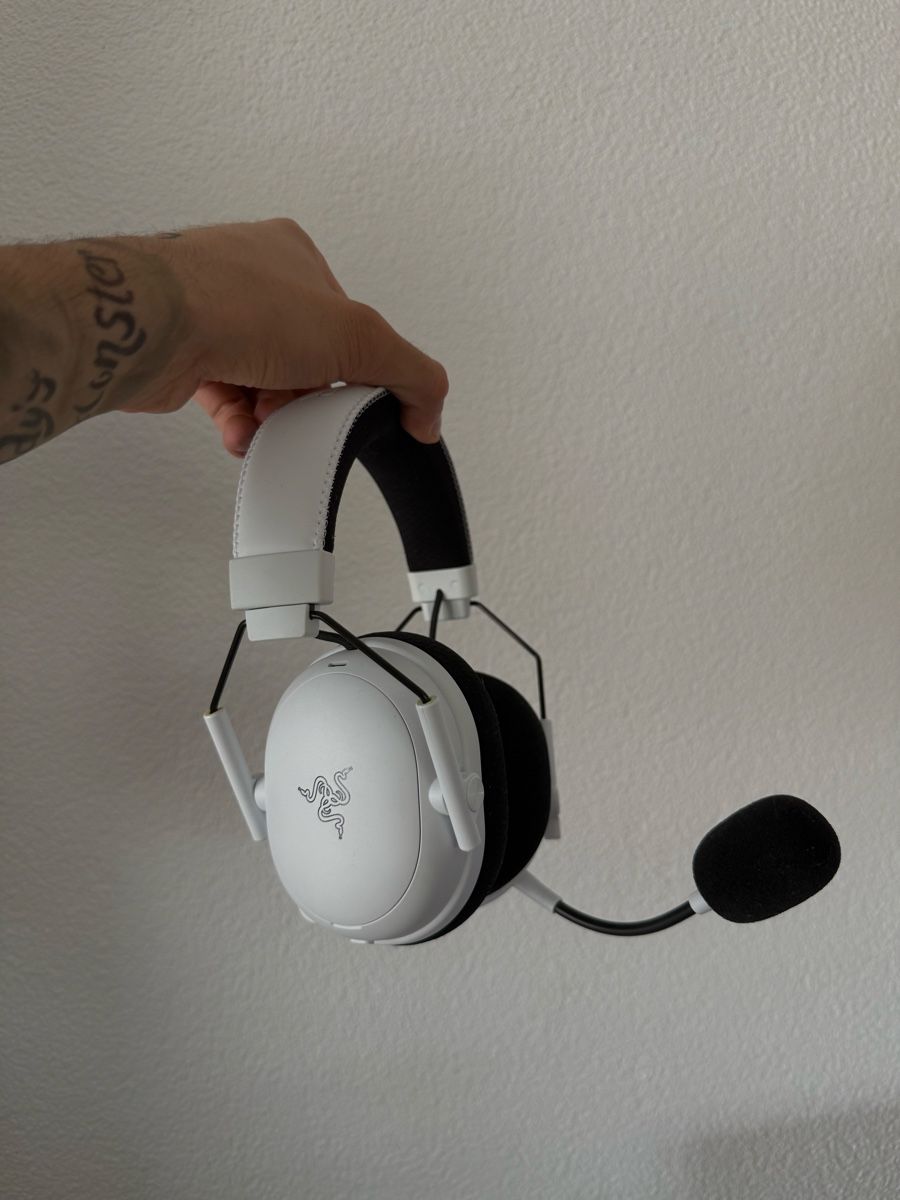 Razer Cuffie: RAZER Razer BlackShark V3 Pro – Nuovo (secondo la descrizione) da Horw venduto da asa_z9w8