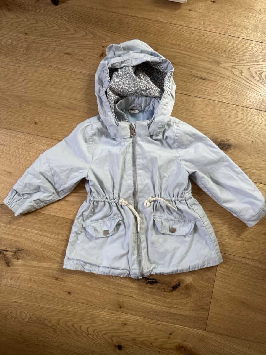 H&M Vestes & Manteaux: Veste de printemps 86 H&M – D'occasion à Montreux par canori