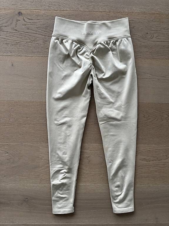 Leggings: Teveo Statement Scrunch Leggings, Grösse L – Usato da Uetikon am See venduto da Laura__S 3