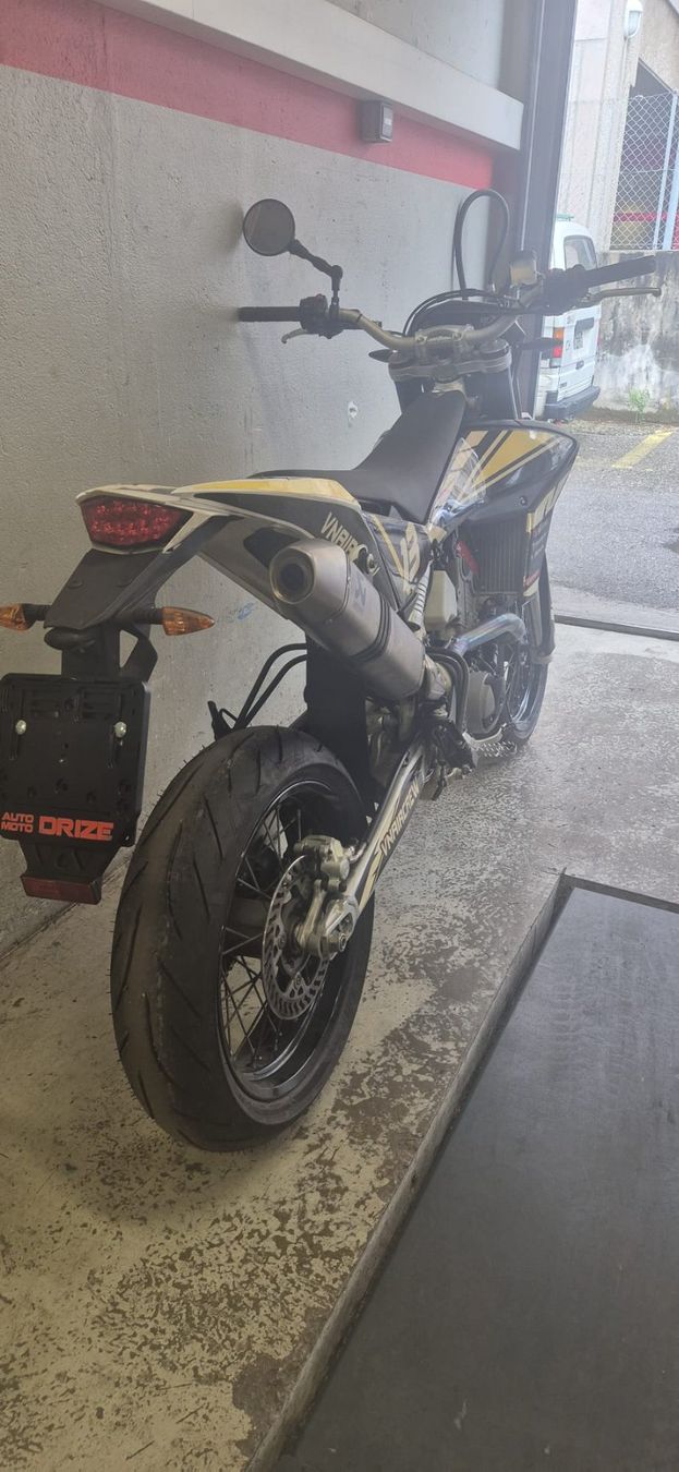 Husqvarna Strada: Husqvarna 511 SMR – Usato da Carouge GE venduto da AutoMotoDrize 3