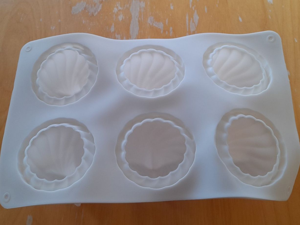 Teglie da forno: Silikonform für Backen, Desserts oder Basteln etc. – Nuovo (secondo la descrizione) da Richigen venduto da lis_qql9 1