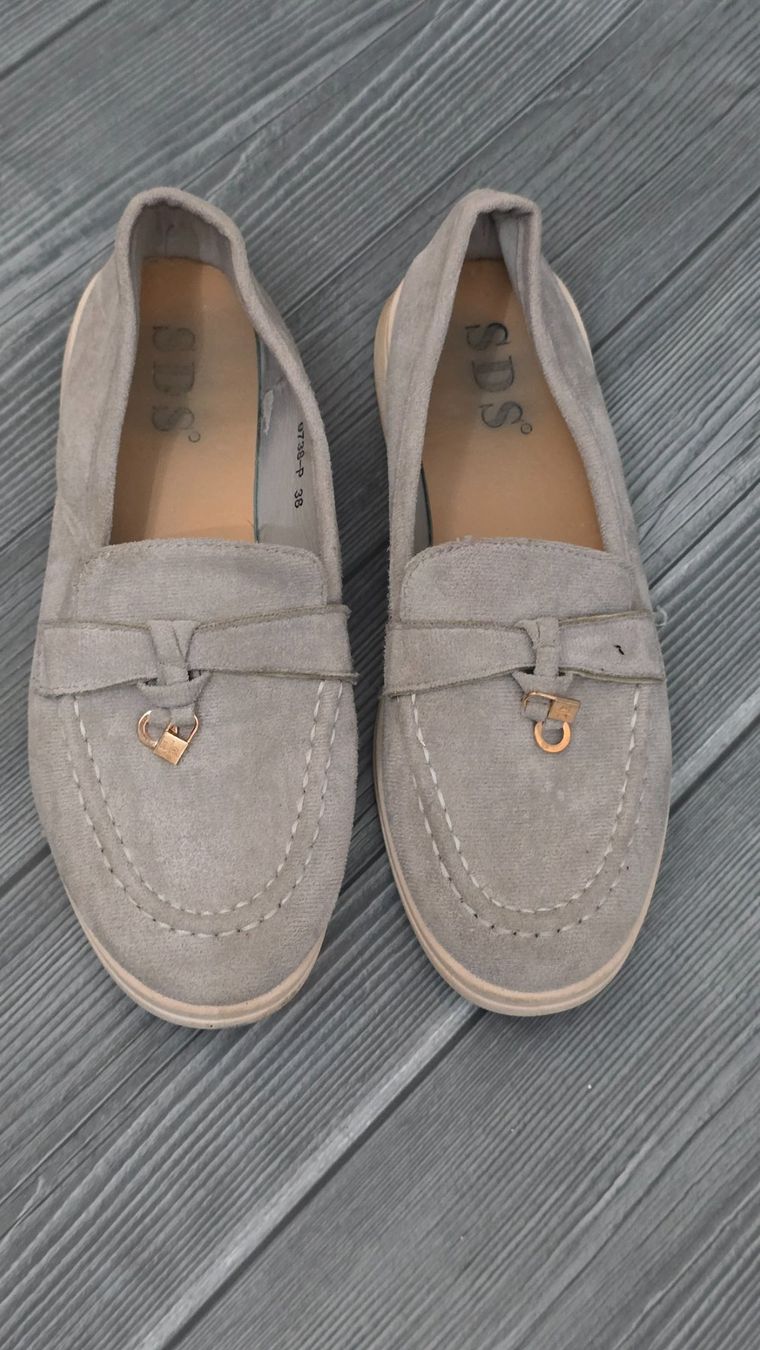Scarpe da donna: Loafer in Wildleder Optik - 38 - Taupe / Hellgrau – Usato da Thalwil venduto da VitaMini 2