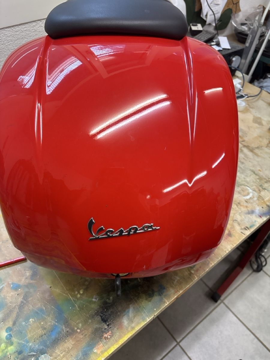 Vespa Topcase: Vespa Case – Usato da Aesch (Neftenbach) venduto da 0041deborah 3