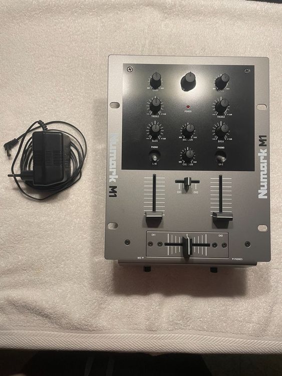 Alimentatore sostitutivo 9V myVolts compatibile con il processore