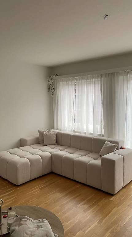 Divani: Wolken Designer Sofa Samt weiss/creme – Usato da Wahlen b. Laufen venduto da luunis