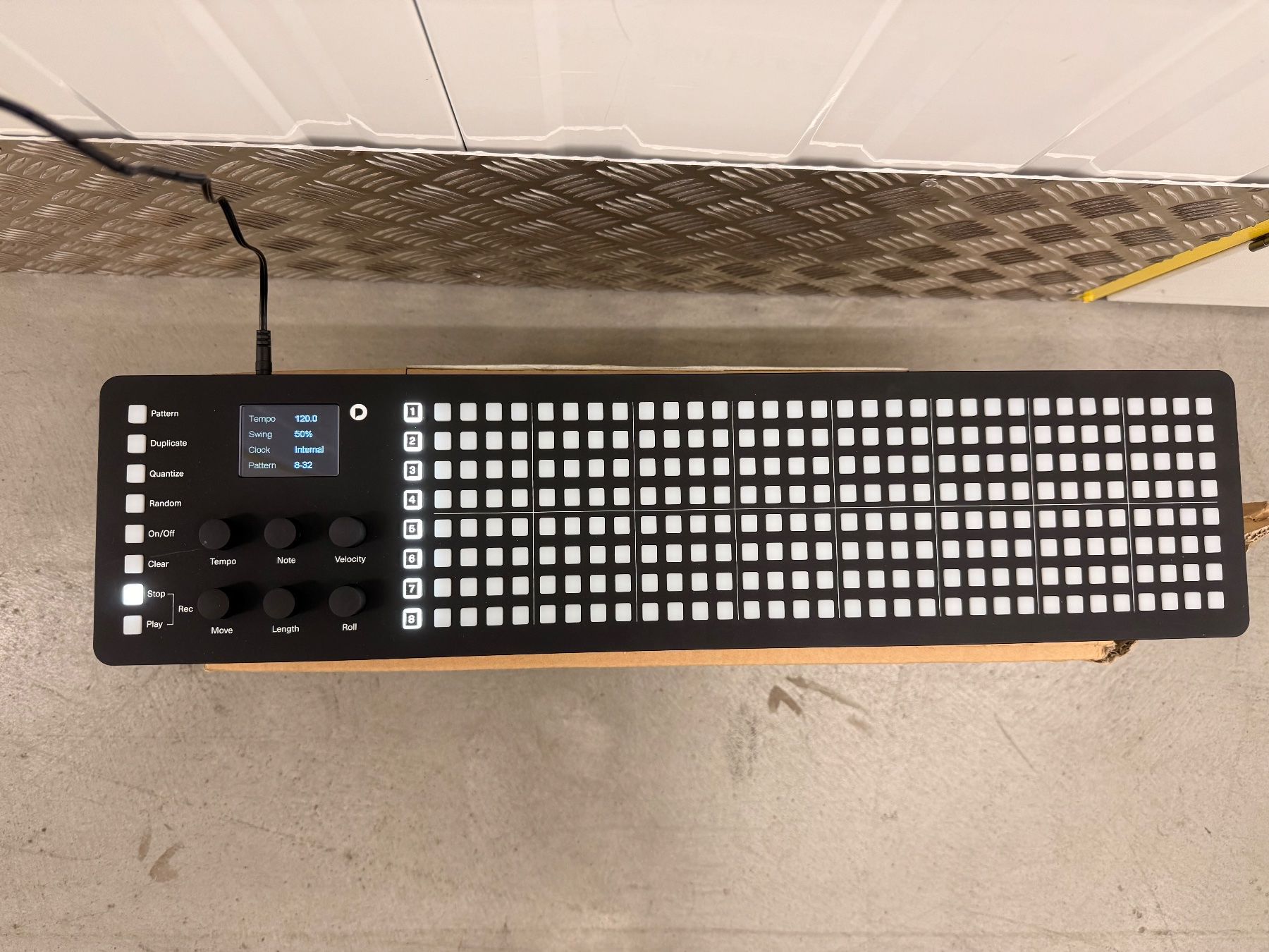 Musikinstrumente: Polyend Seq MIDI Sequencer Hardware Sequencer – Neu (gemäss Beschreibung) aus Reinach BL von AninaFinds 1