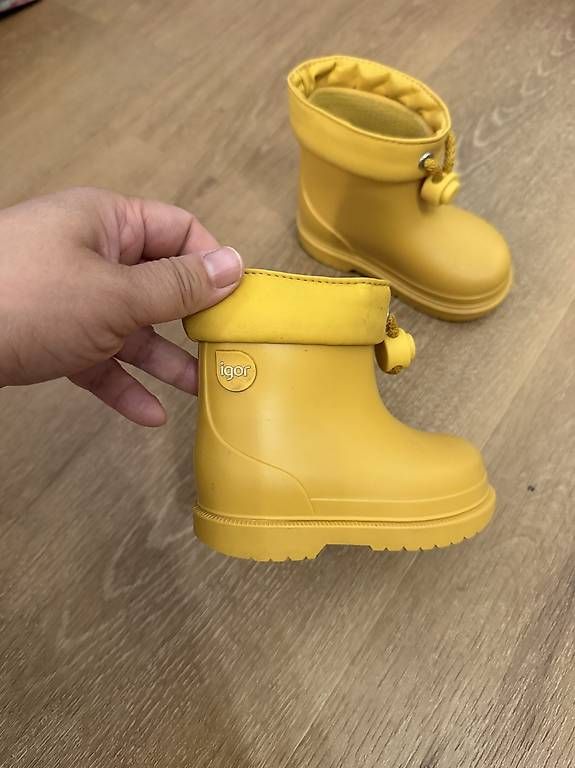 Scarpe per ragazzi: Igor Regenstiefel rain boots Gr 21 – Usato da Bäch SZ venduto da Blansz 1