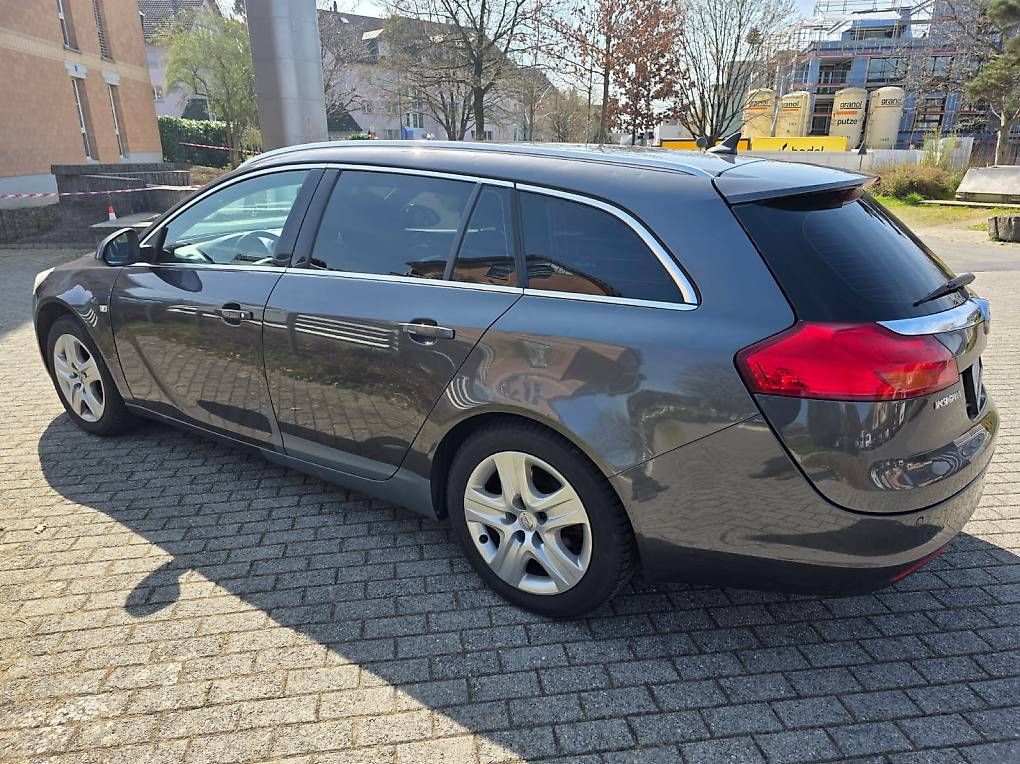 Autos: Opel Insígnia 2.0 CDTI 130 CV – Gebraucht aus Goldau von AntonioNeto 2