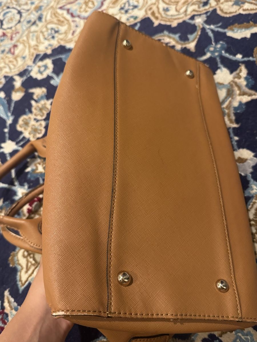 Michael Kors Taschen für Damen: Vintage Michael Kors Hamilton Handtasche Camel – Gebraucht aus rorschacherberg von tme_zsr5 4