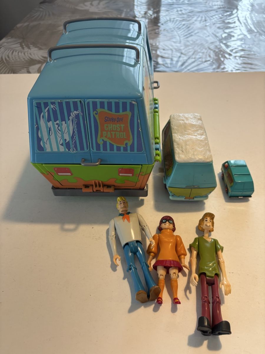 Giocattoli: Lot Figurines Scooby Doo et Mystery Machine – Usato da Genève venduto da sho_67qj 1