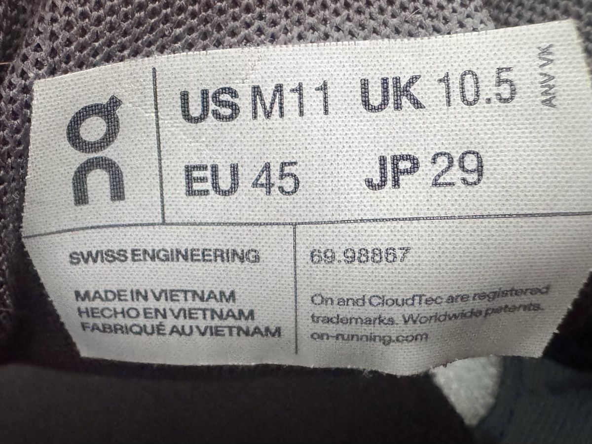 On Scarpe da uomo: On Cloud Laufschuhe Grösse 45, Zustand Gut – Usato da Buchs SG venduto da Felice14 5