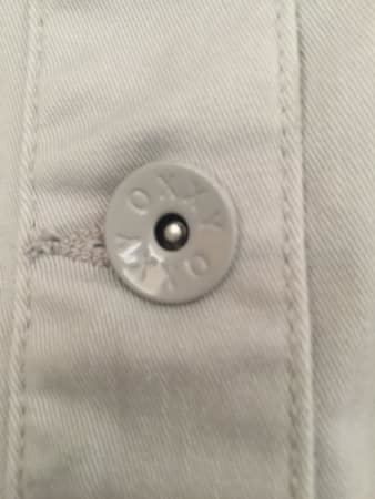 Jacken: Jeansjacke mit aufgesetzten Brusttaschen Grau – Neu (gemäss Beschreibung) aus Adliswil von Jessik0 3