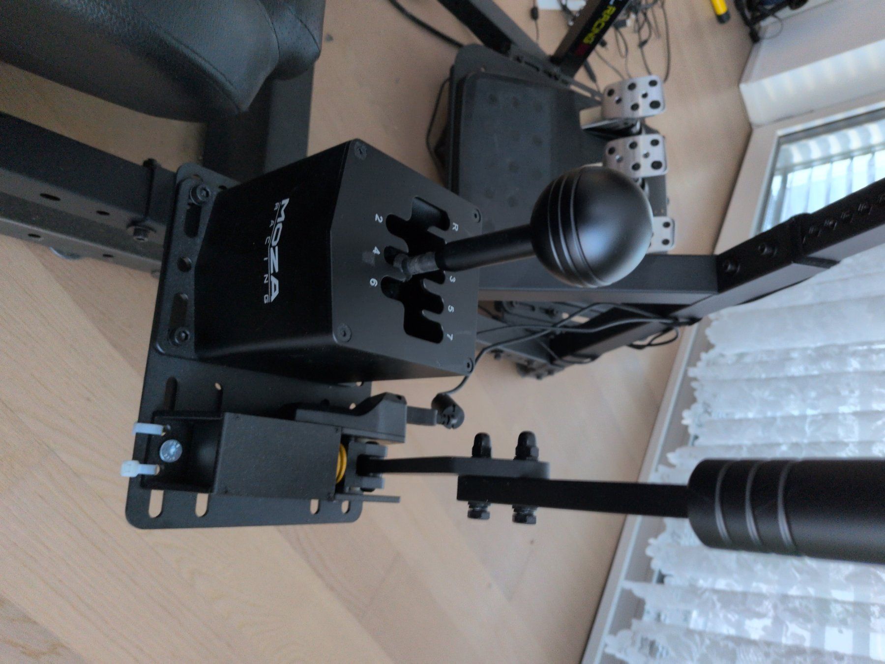 Stühle: Next Level Racing Chair, Logitech Lenkrad Set, Moza Gear – Gebraucht aus St. Erhard von wan_vg5y 3