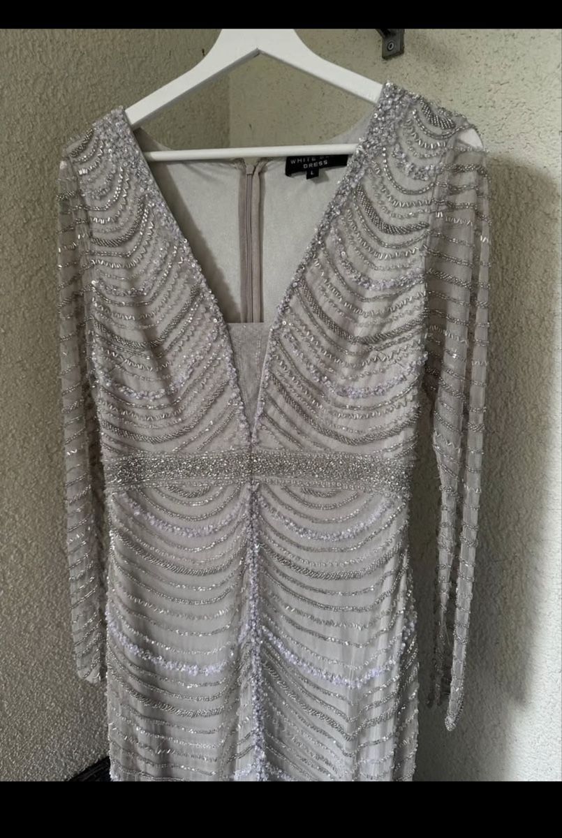 Kleider: Langes Abendkleid Grösse L mit Perlenbesatz – Gebraucht aus Glattbrugg von kap_hw5p 2