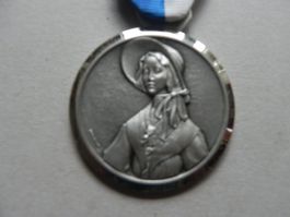 Huguenin Medaille Tracht Trachtenfrau Fest Trachtenfest 1987