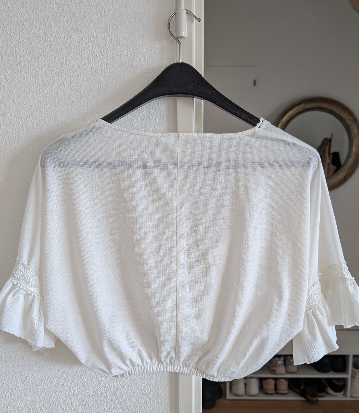 Pull&Bear Top: Pull & Bear Crop Top – Usato da Rüschlikon venduto da Isabellescho 1