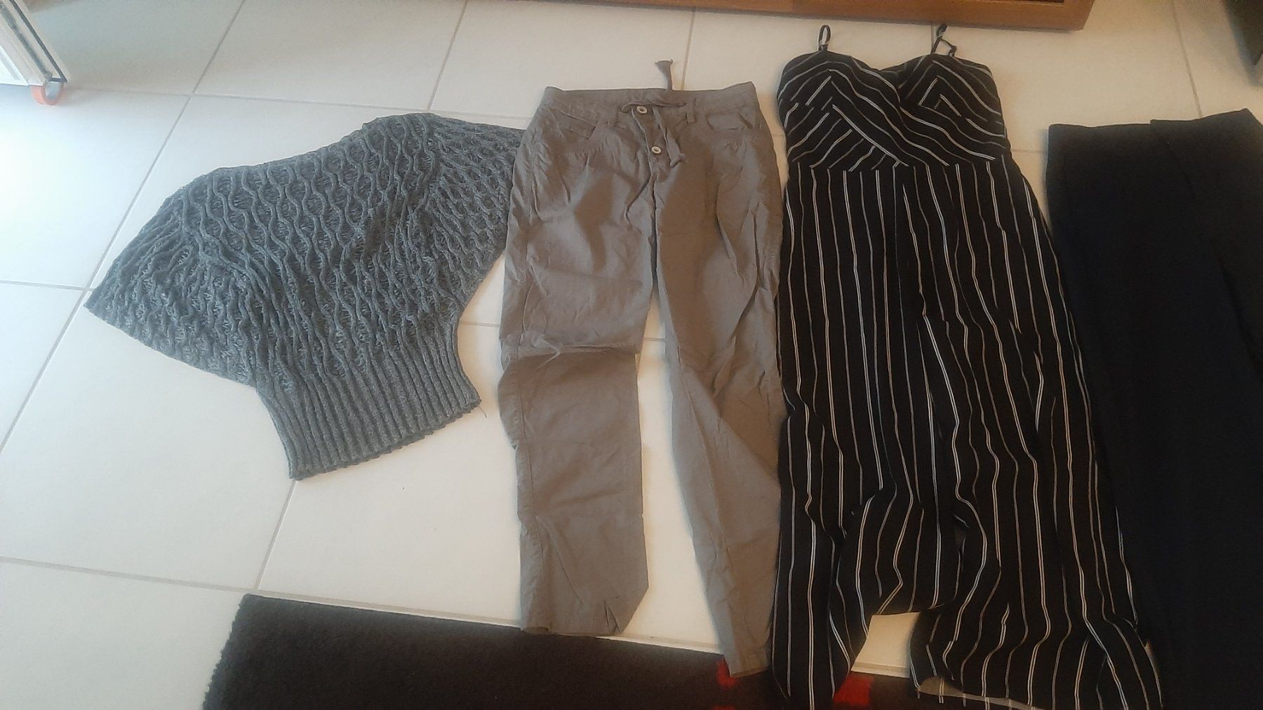 Lotti di vestiti: K..49) Kleiderset Gr. 34 – Usato da Wil SG venduto da AmandaCreations 4