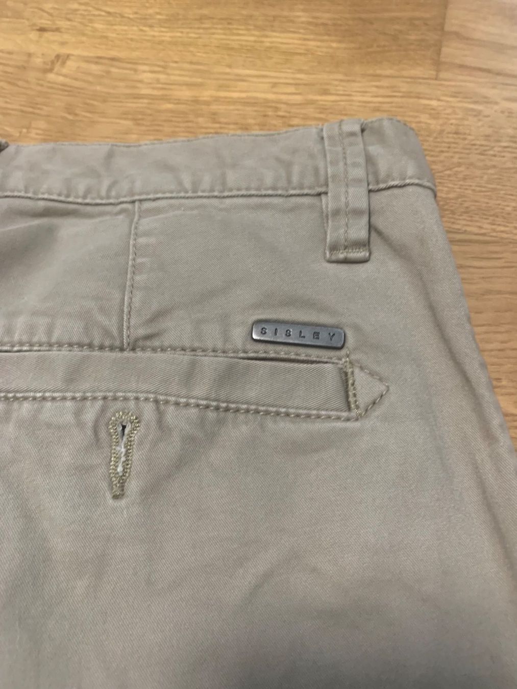 Sisley Pantaloni: Sisley Chino Hose – Usato da Kaltbrunn venduto da IMRLU998 2