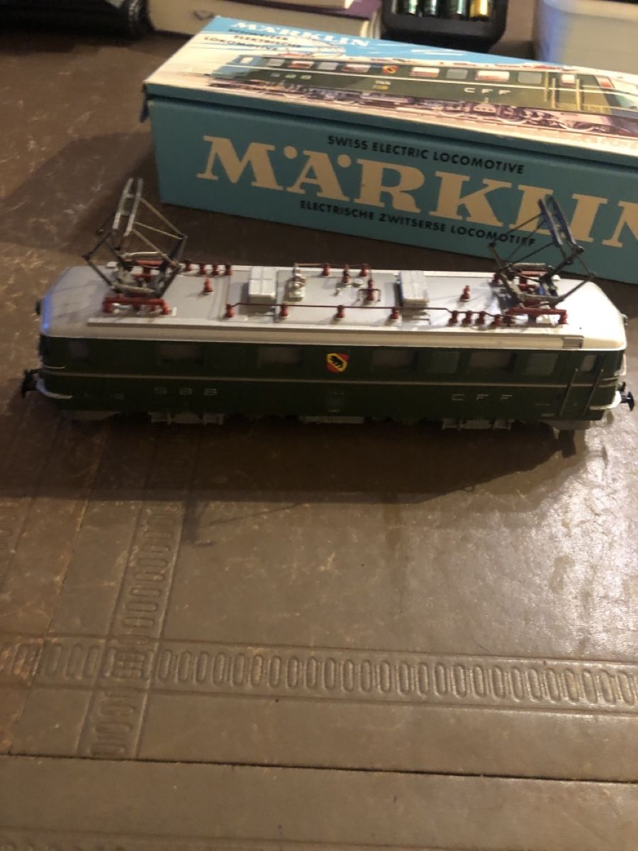 Märklin Trains électriques: SBB Ae 6/6 3050 – Neuf (Voir description) à Mühlethal par nyffeler2815 1