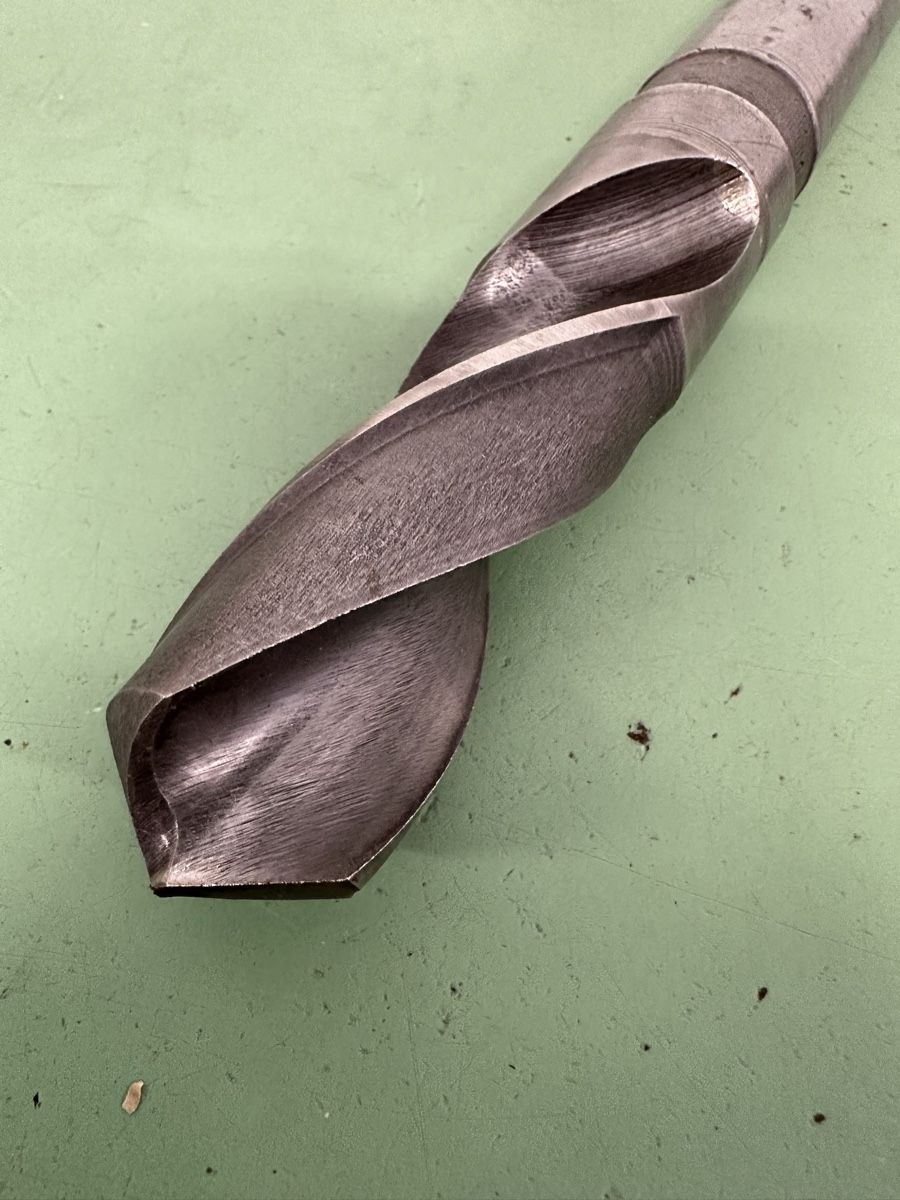 Tutti gli attrezzi: Bohrer, drill bit, Ø 32.85 mm. MK4 – Usato da Aarberg venduto da SNMachines 2