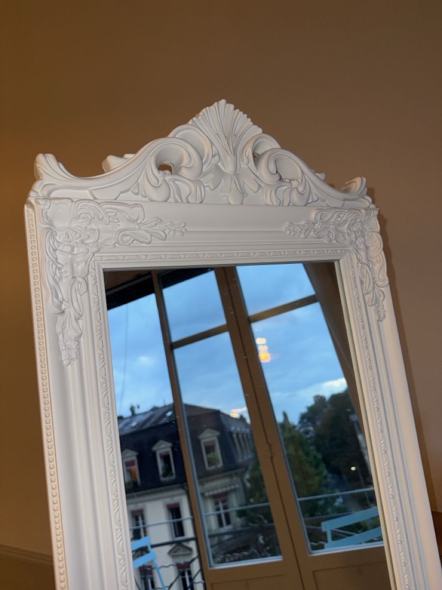 Specchi: Standing Mirror white ornate frame floor mirror used – Usato da Bern venduto da selina_gina 5