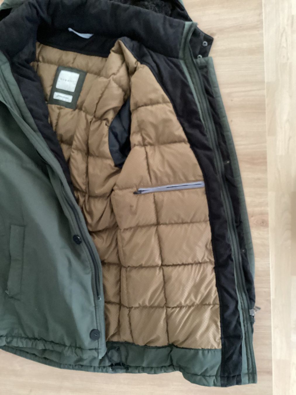 Bugatti Giacche: Bugatti Parka/Jacke, kaki, Gr. 56, gebraucht – Usato da Bad Zurzach venduto da Hibiskus78 5