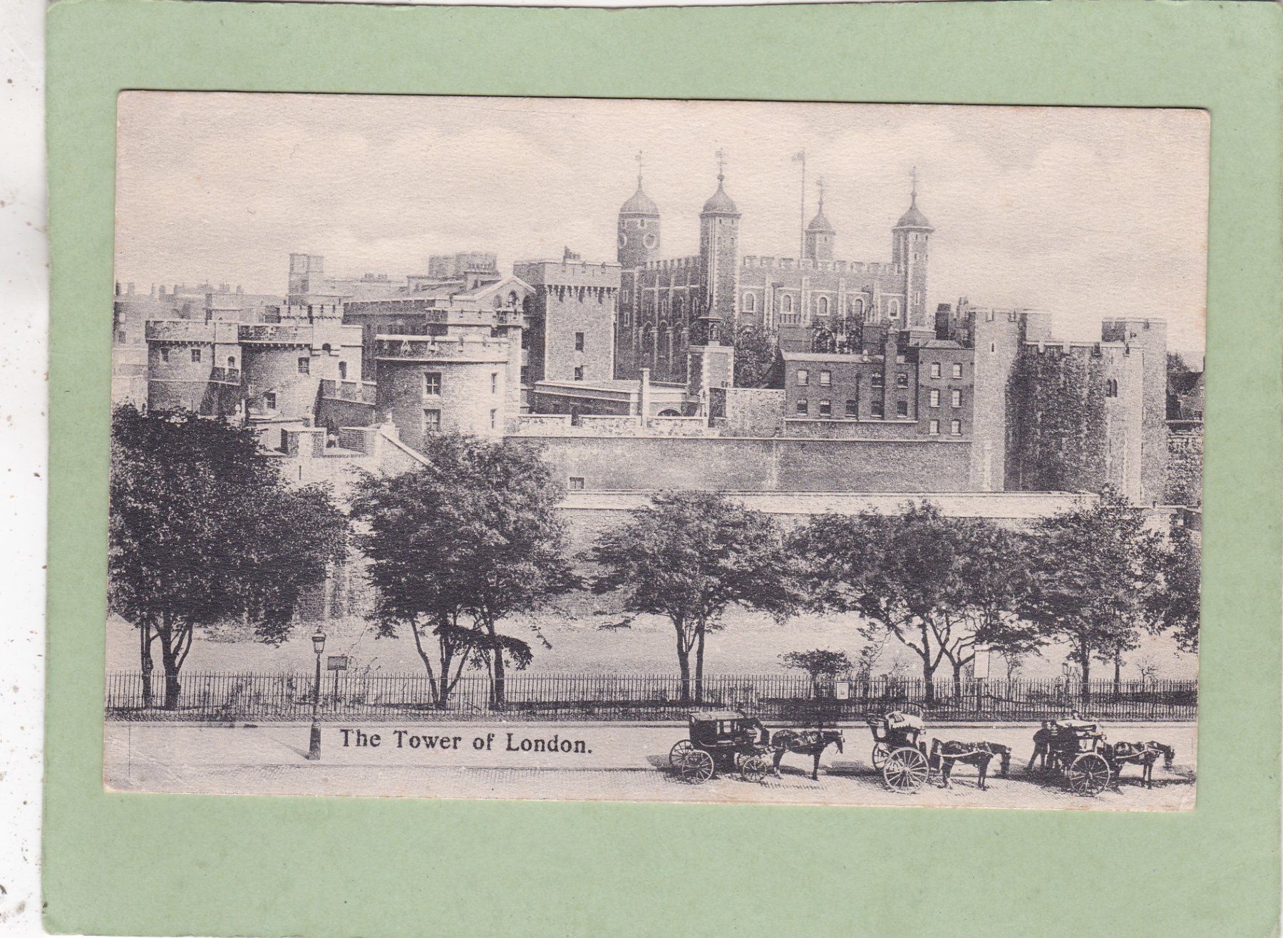 Cartoline postali: England London The Tower – Usato da Herisau venduto da Lisegrat2008