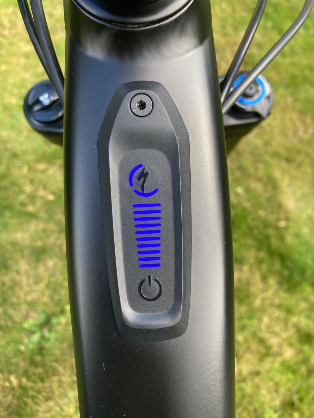 Velos: Specialized Turbo Levo VTT électrique 700 Wh – Gebraucht aus Saxon von  3