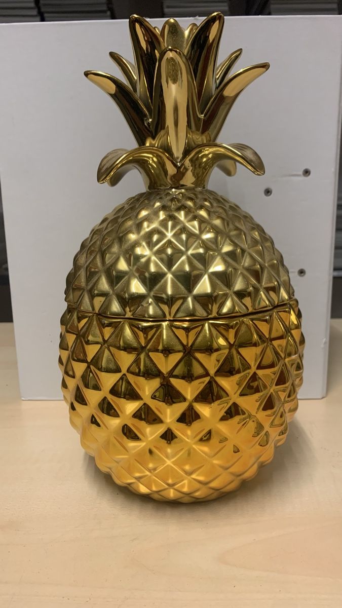 Tutte le decorazioni: Boîte à bijoux ananas dorée céramique – Usato da Le Locle venduto da Sam54