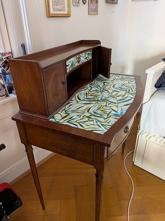 Schreibtische: Bureau ancien – Gebraucht aus Lausanne von ana_9gjp 1