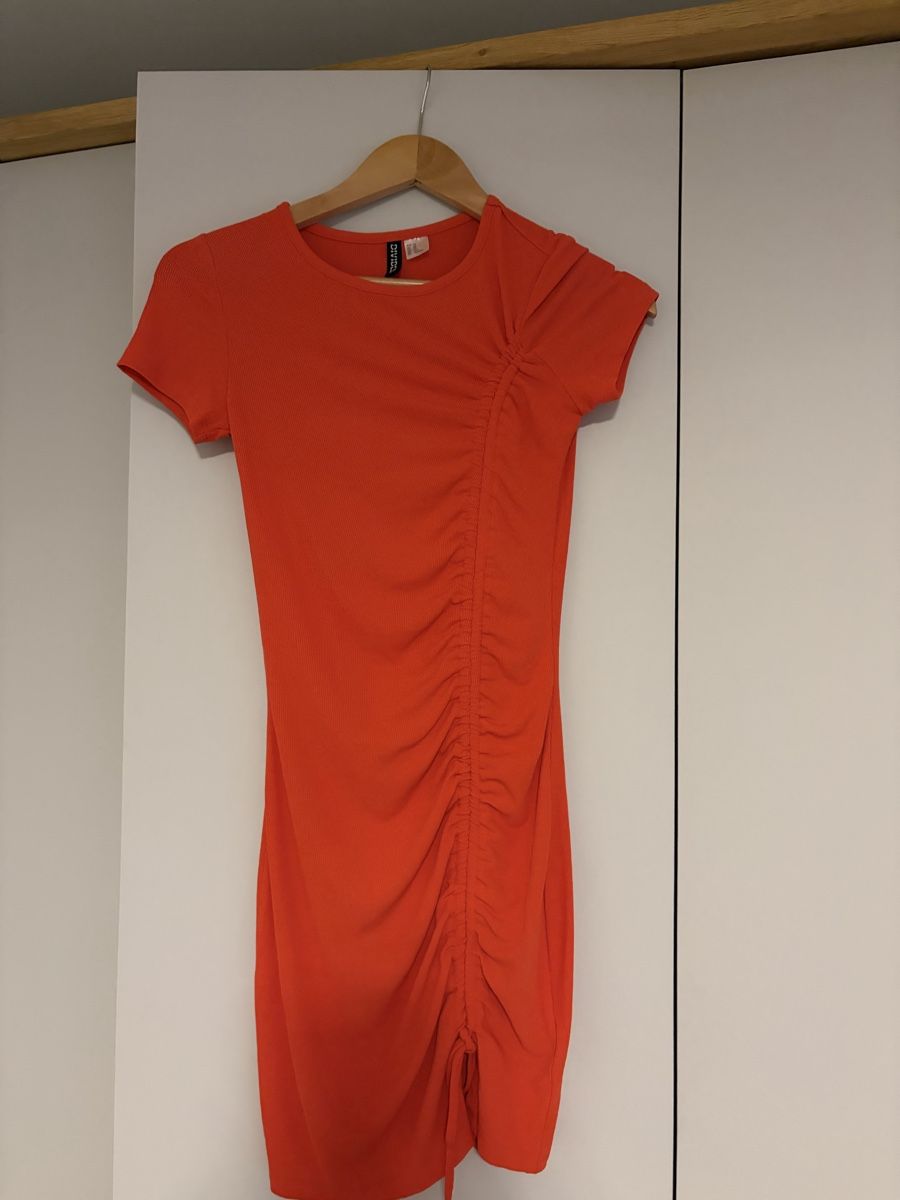 Kleider: Kleid orange – Gebraucht aus Henau von martina_1998 1