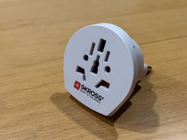 Adaptateur de voyage SKROSS blanc universel neuf